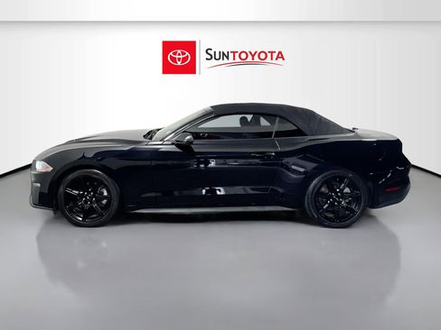 Used 2020 Ford Mustang Convertible w/ Equipment Group 101A image 7