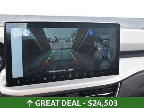 Used 2024 Ford Escape Platinum AWD/4WD image 31