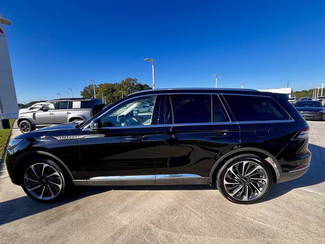 Used 2025 Lincoln Aviator Reserve w/ Luxury Package RWD image 8