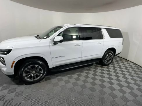 New 2026 Chevrolet Suburban LT w/ Comfort Package image 62
