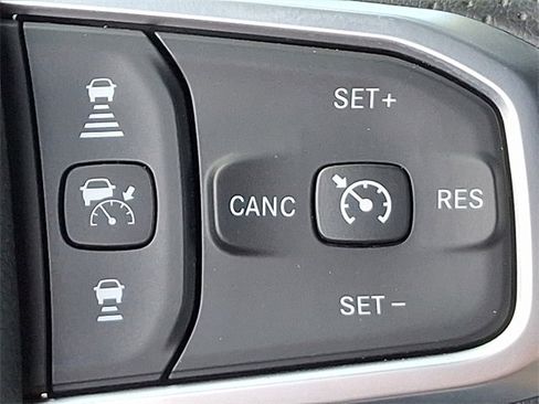 Used 2025 RAM 5500 Tradesman image 21