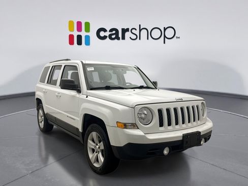 Used 2017 Jeep Patriot Latitude image 4