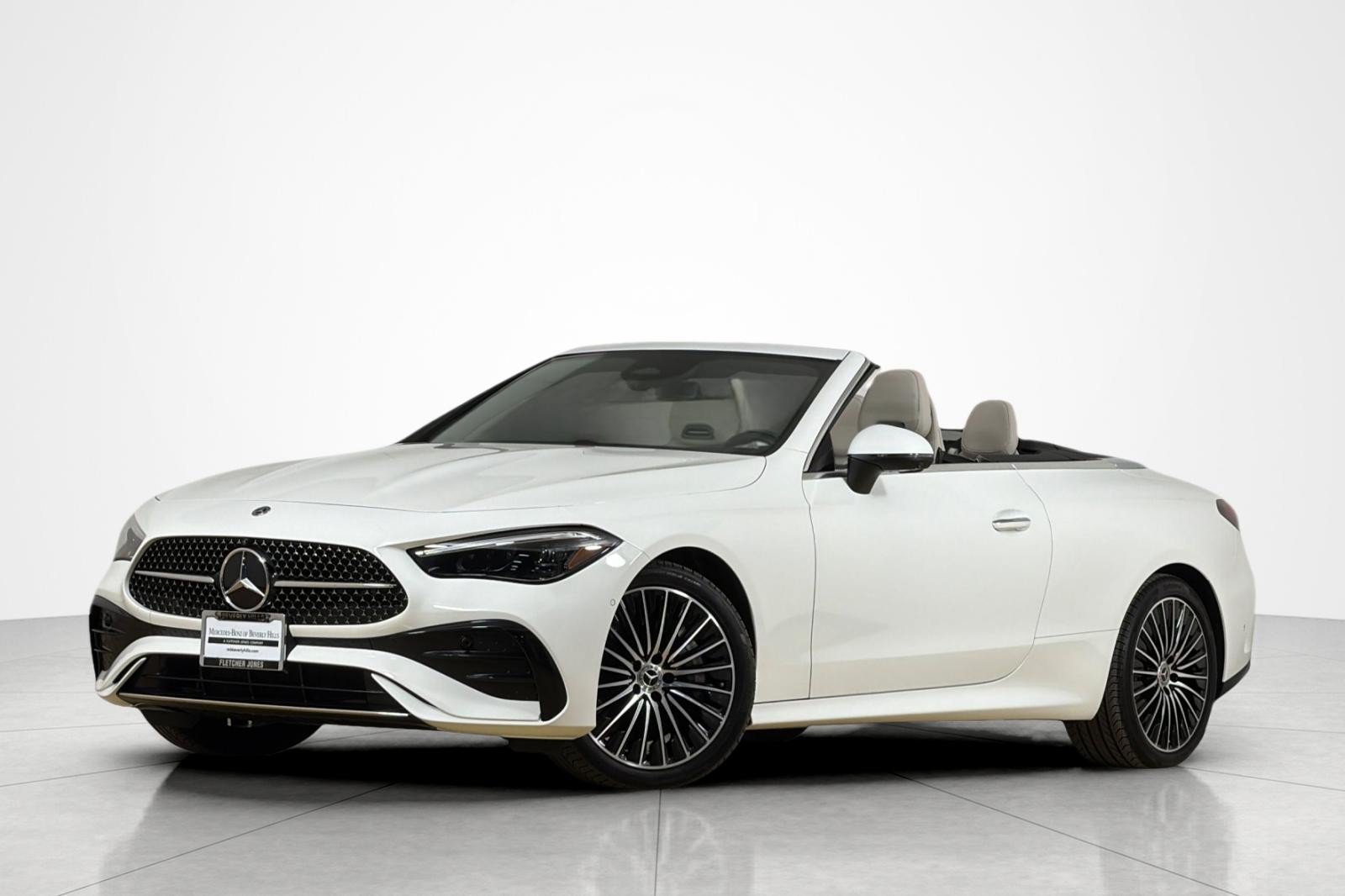 Used 2026 Mercedes-Benz CLE 450 4MATIC Cabriolet image 1