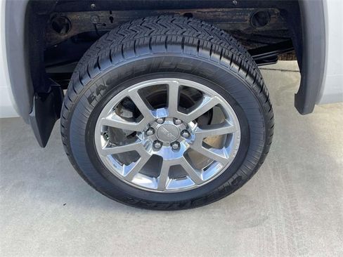 Used 2014 GMC Sierra 1500 Denali w/ Driver Alert Package image 11