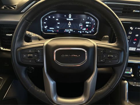 Used 2023 GMC Sierra 1500 Denali w/ Denali Reserve Package AWD/4WD image 19