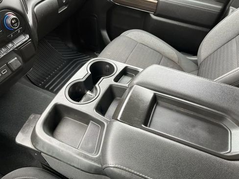 Used 2021 Chevrolet Silverado 1500 LT image 22