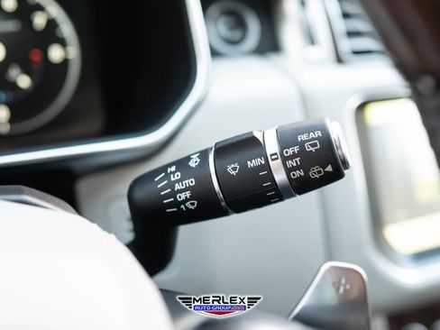 Used 2017 Land Rover Range Rover Long Wheelbase Autobiography image 31