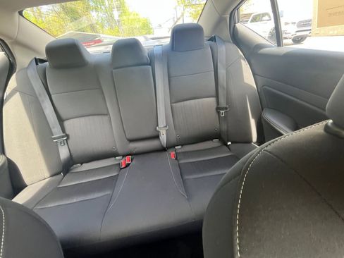 Used 2025 Nissan Altima 2.5 SV image 32