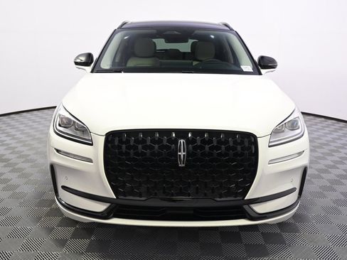 New 2026 Lincoln Corsair Reserve image 10