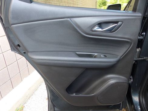 Used 2019 Chevrolet Blazer LT AWD/4WD image 28