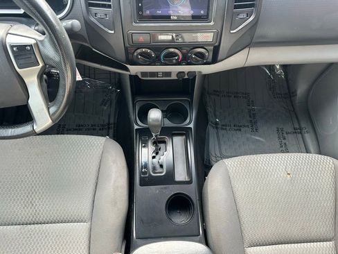 Used 2013 Toyota Tacoma PreRunner w/ Convenience Pkg image 22