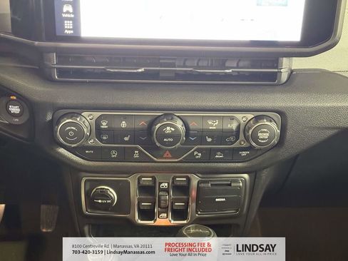 New 2026 Jeep Gladiator Sport AWD/4WD image 24