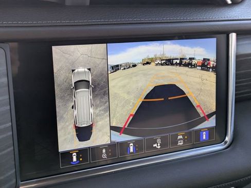 Used 2022 GMC Yukon Denali image 22