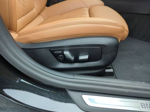 Used 2021 BMW 540i RWD image 37