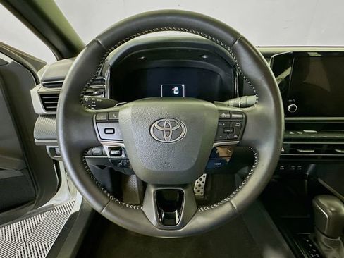 Certified 2025 Toyota Camry SE FWD image 15