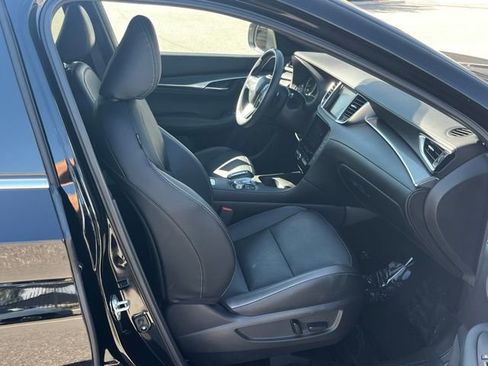 Certified 2025 INFINITI QX55 Luxe w/ Cargo Package image 10