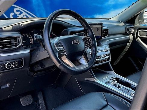 Certified 2023 Ford Explorer XLT w/ Equipment Group 202A image 13