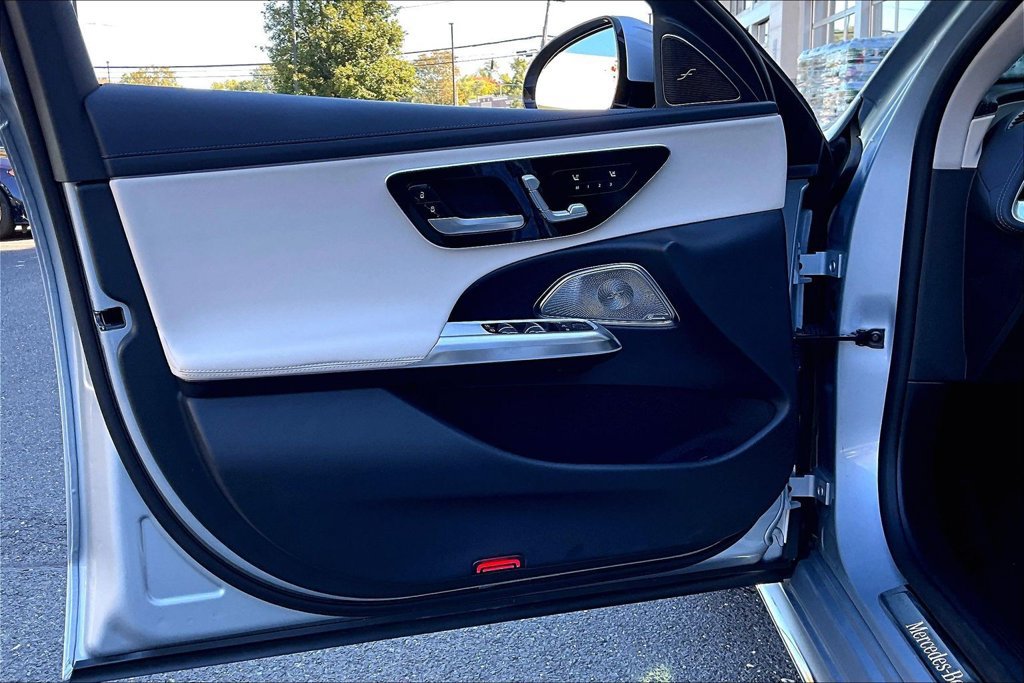 Used 2024 Mercedes-Benz E 450 4MATIC Sedan image 18