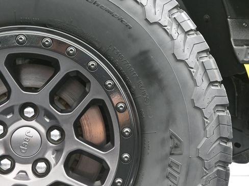 Used 2022 Jeep Wrangler Unlimited Sport image 43