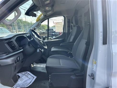 Used 2023 Ford Transit 150 Low Roof AWD image 11