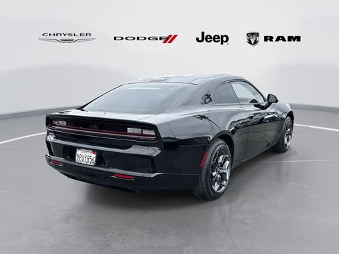 Used 2025 Dodge Charger R/T w/ Quick Order Package 25M R/T image 3