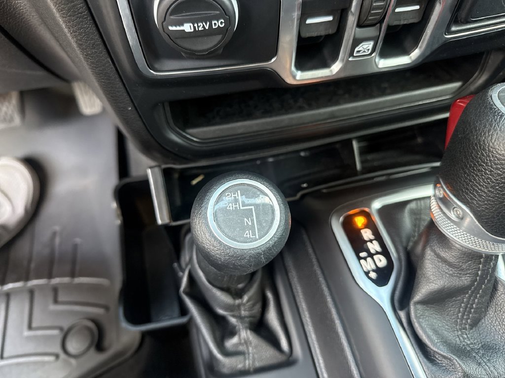 Used 2020 Jeep Wrangler Unlimited Sport S AWD/4WD image 26