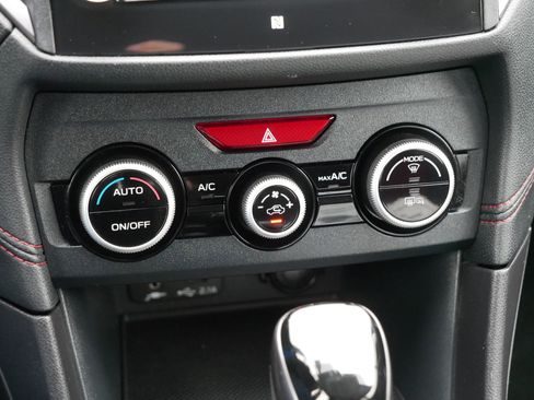 Used 2023 Subaru Crosstrek 2.0i Premium w/ Special Edition image 23