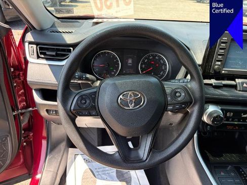 Used 2021 Toyota RAV4 XLE AWD/4WD image 14