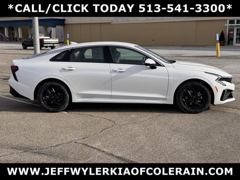 New 2026 Kia K5 LXS image 2