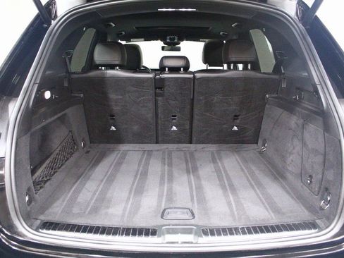 Used 2021 Mercedes-Benz GLE 350 4MATIC w/ Premium Package image 28