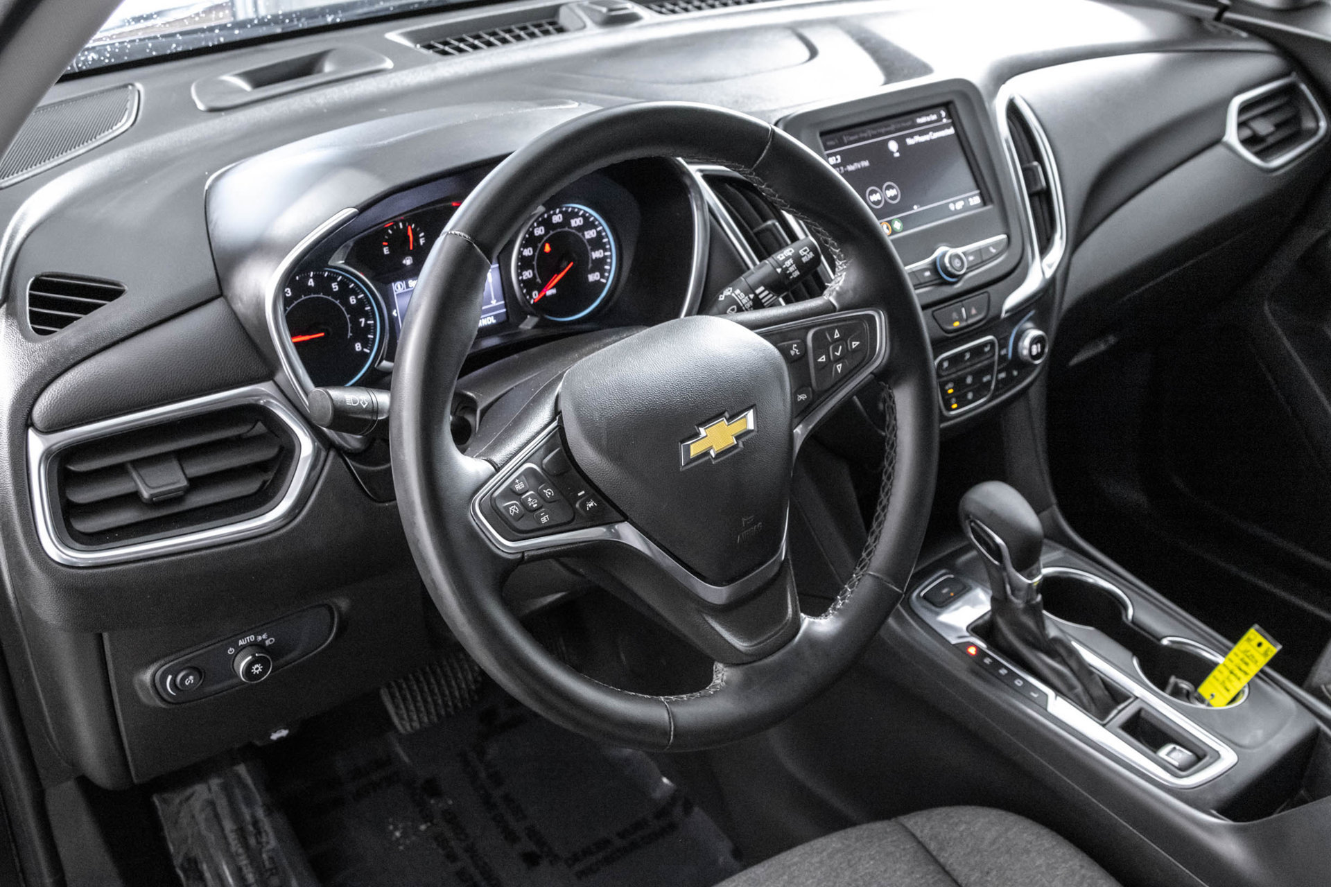 Used 2024 Chevrolet Equinox LT AWD/4WD image 5