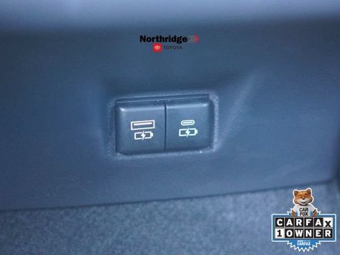 Used 2026 Toyota Camry XSE FWD image 40