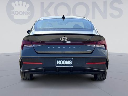 New 2025 Hyundai Elantra SEL w/ Cargo Package image 5