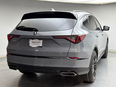 Used 2025 Acura MDX A-Spec image 3