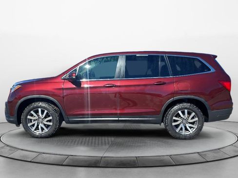 Used 2021 Honda Pilot EX image 2