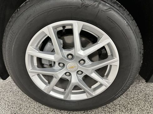Used 2024 Chevrolet Equinox LT AWD/4WD image 15