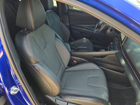 Certified 2025 Hyundai Elantra N Line FWD image 26