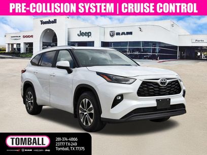 Used 2023 Toyota Highlander XLE