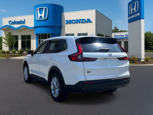 Used 2024 Honda CR-V EX image 4