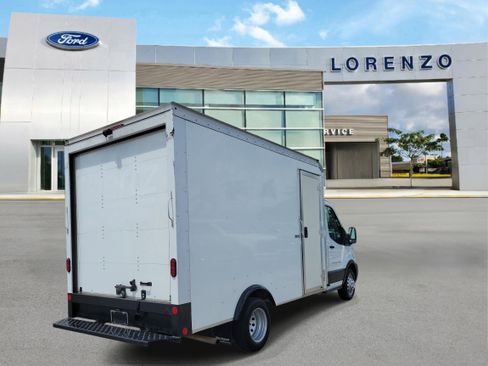 Used 2023 Ford Transit 350 DRW RWD image 5
