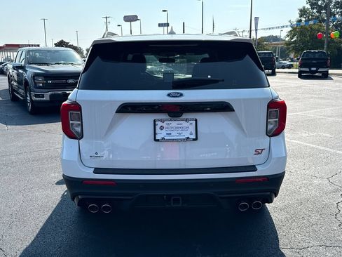 Used 2024 Ford Explorer ST w/ Equipment Group 401A AWD/4WD image 4