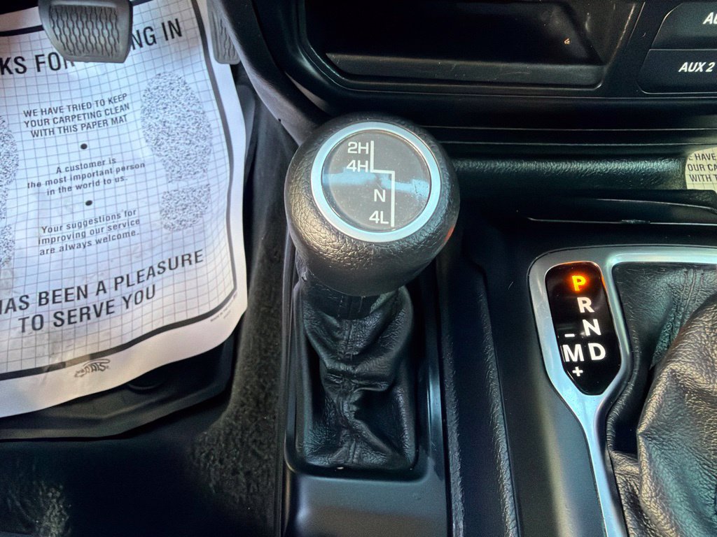 Used 2021 Jeep Wrangler Unlimited Sport AWD/4WD image 35