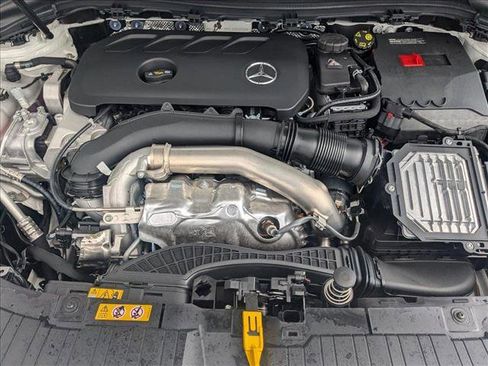 New 2025 Mercedes-Benz GLA 250 image 14
