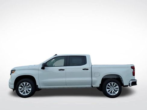 New 2026 Chevrolet Silverado 1500 Custom RWD image 7