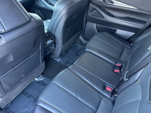 Used 2023 INFINITI QX60 Luxe w/ Cargo Package AWD/4WD image 11