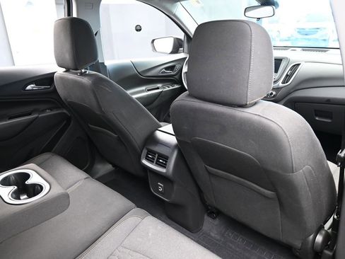 Used 2020 Chevrolet Equinox LT image 42