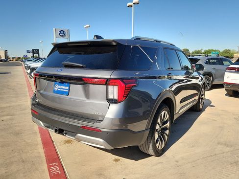 Used 2025 Ford Explorer Platinum w/ LUX Leather Package AWD/4WD image 7