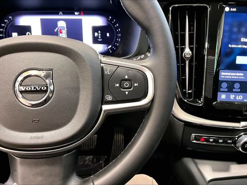 Certified 2024 Volvo XC60 B5 Core w/ Climate Package AWD/4WD image 24
