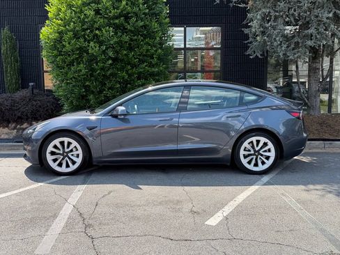 Used 2023 Tesla Model 3 Long Range AWD/4WD image 9