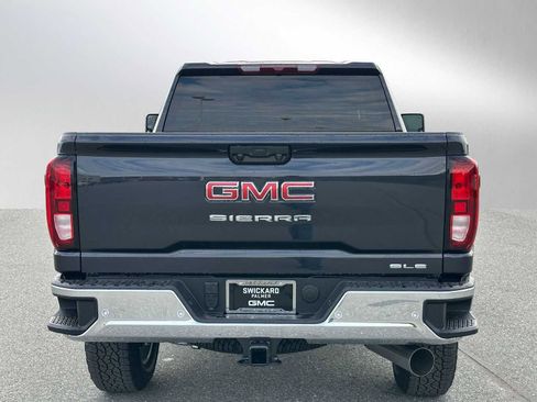 New 2025 GMC Sierra 2500 SLE image 4